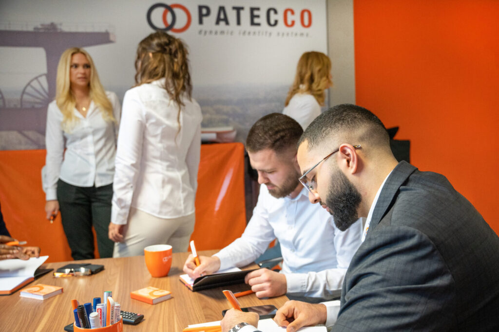 Image showing a working project team 